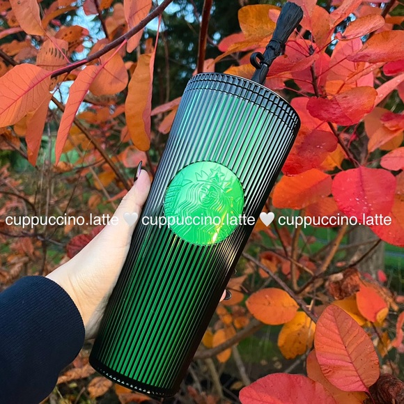 🖤NWT 💚Starbucks X Wicked Pleated Glow in the Dark Elphaba Broom Topper Tumbler - Picture 2 of 9